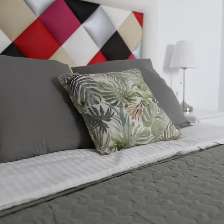 Casa Comfortable Air-conditioned Modern (adults Only) Apartment Ingenio