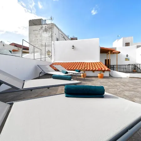 Casa Comfortable Air-conditioned Modern (adults Only) Apartment Ingenio