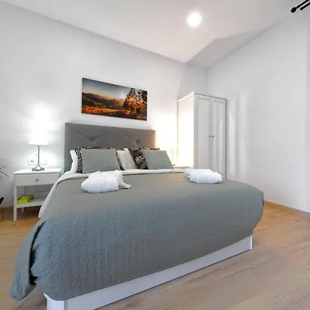 Casa Comfortable Air-conditioned Modern (adults Only) Apartment Ingenio